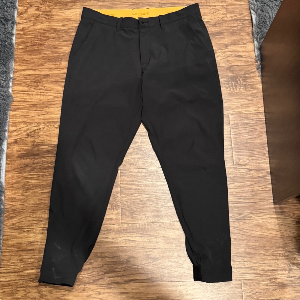 Macade Jogger